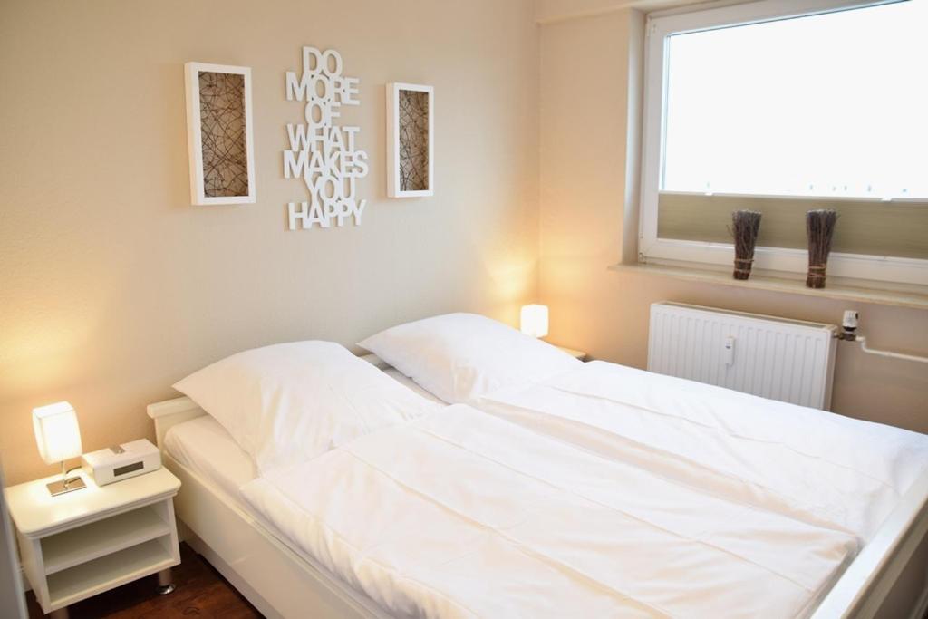 Schoenes Neues Hochwertig Renoviertes 2-Zimmer Appartement In Der 4. Etage. Вестерланд Екстер'єр фото